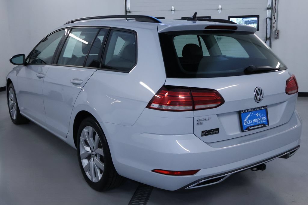 Used 2019 Volkswagen Golf SE FWD image 5