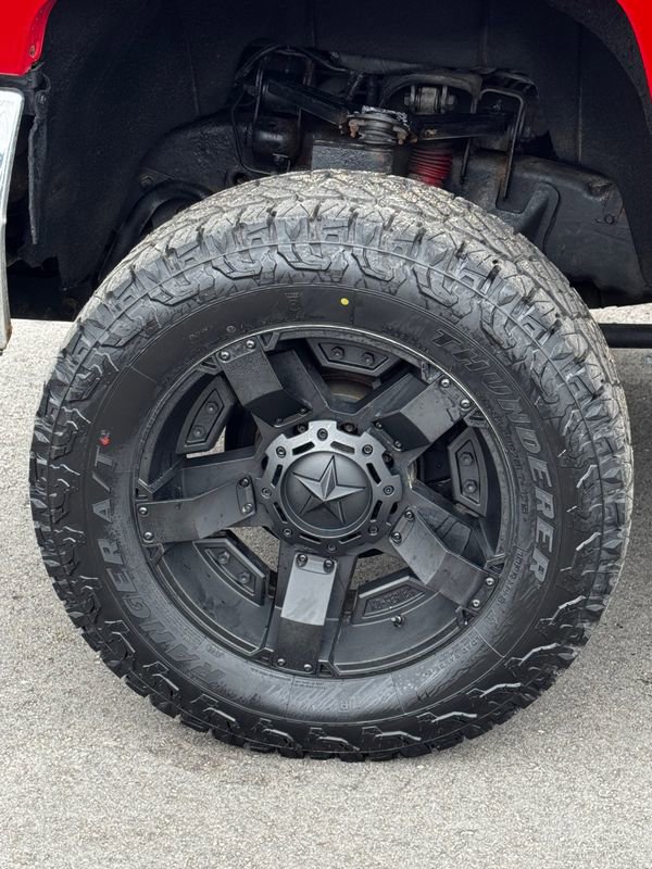 Used 2015 Chevrolet Silverado 2500 LTZ w/ Duramax Plus Package AWD/4WD image 41