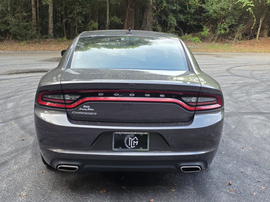Used 2023 Dodge Charger SXT image 3
