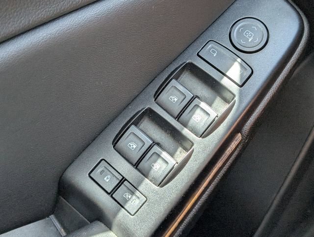 Used 2020 Chevrolet Tahoe LS w/ Enhanced Driver Alert Package image 28