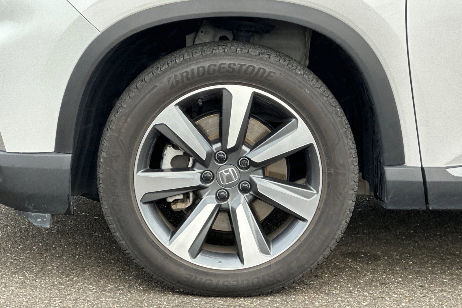 Used 2025 Honda Pilot Elite image 26