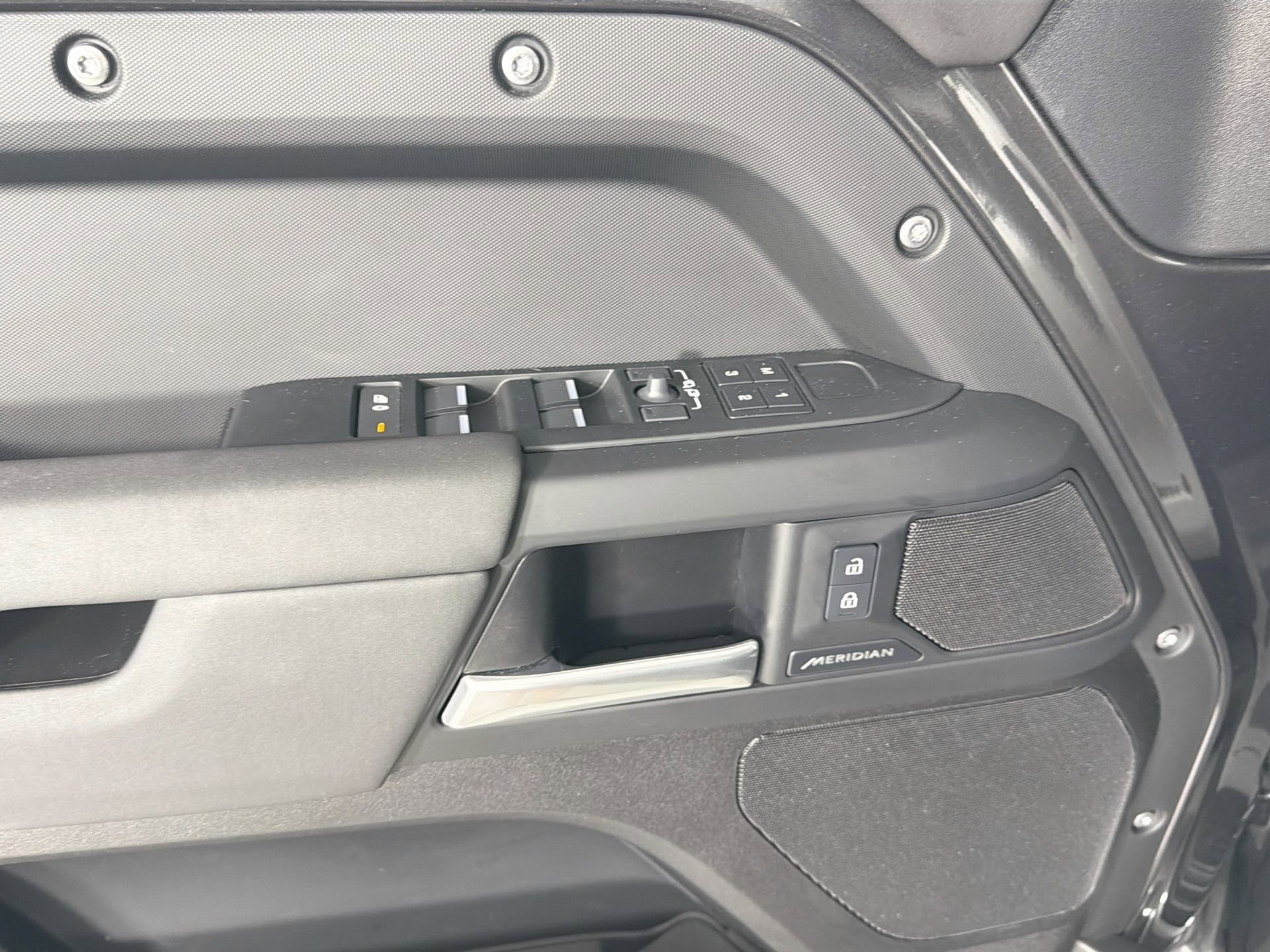 Certified 2025 Land Rover Defender 110 S image 19