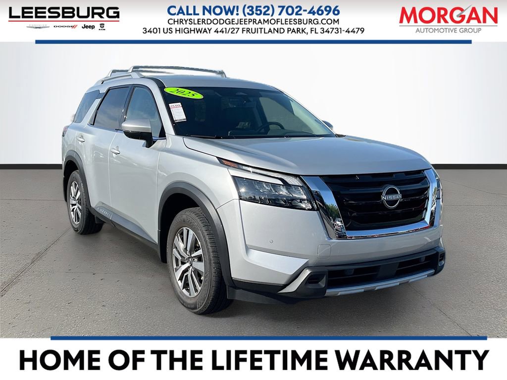 Used 2025 Nissan Pathfinder SL