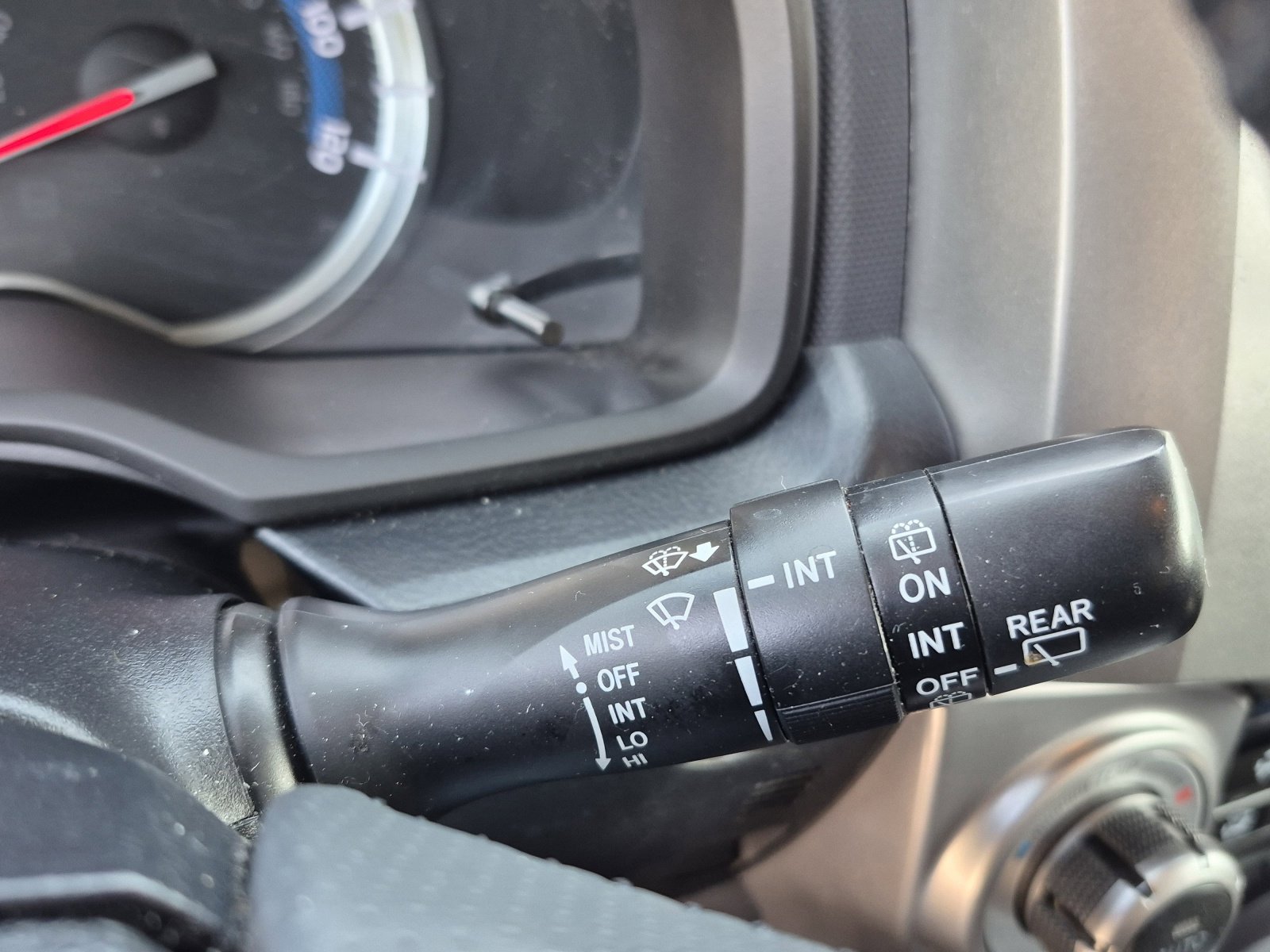 Used 2018 Toyota 4Runner Limited AWD/4WD image 34