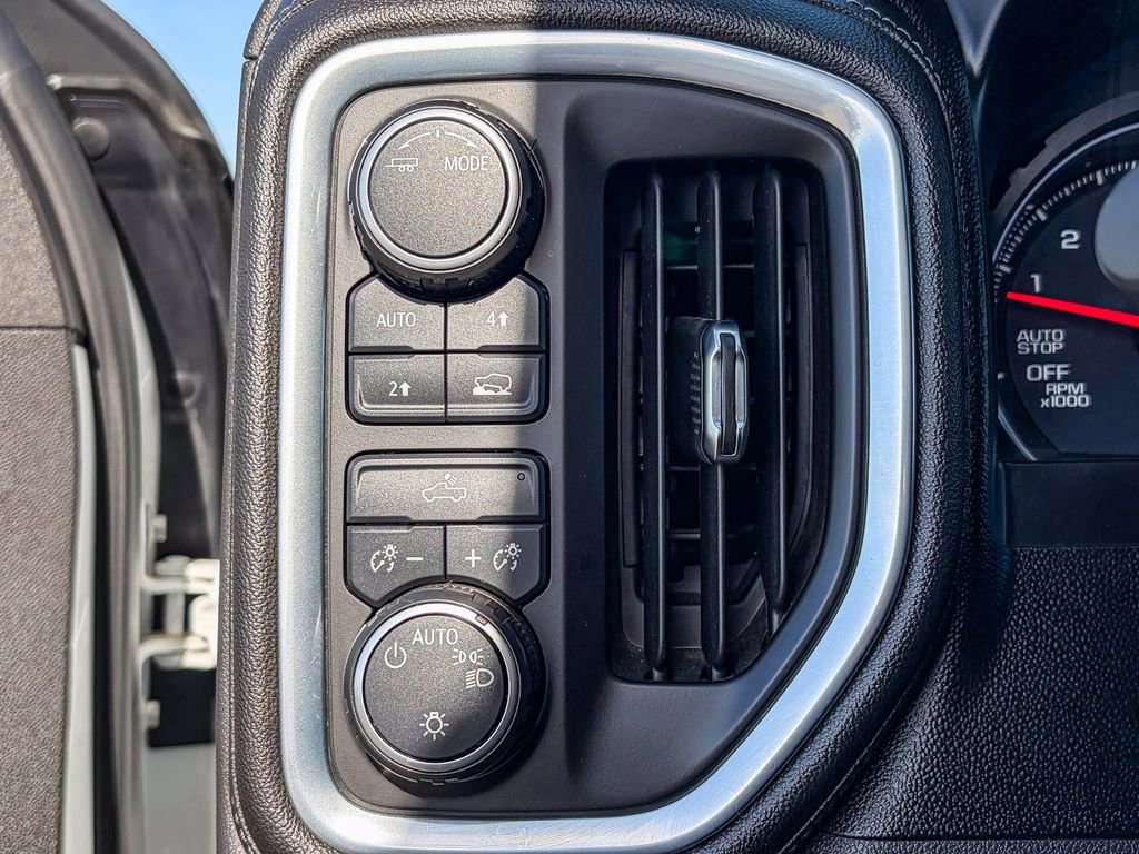 Certified 2021 Chevrolet Silverado 1500 LT image 50