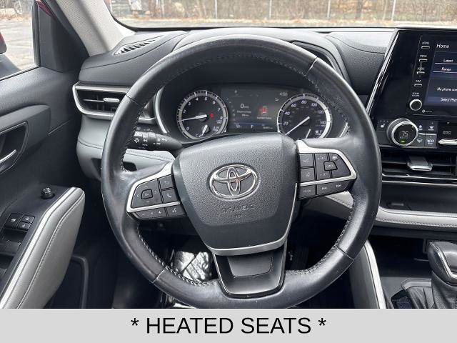 Used 2022 Toyota Highlander XLE image 14