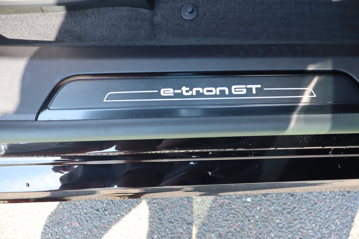 Used 2023 Audi e-tron GT Prestige w/ Prestige Package AWD/4WD image 19
