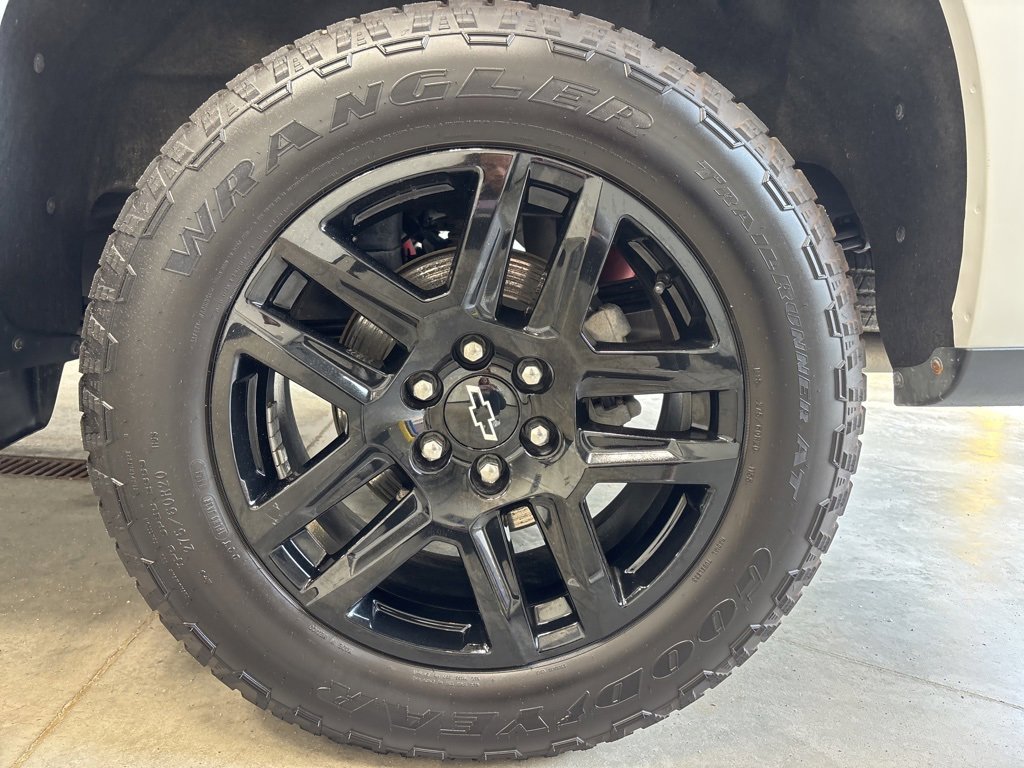 Used 2024 Chevrolet Silverado 1500 RST w/ Z71 Off-Road Package image 14