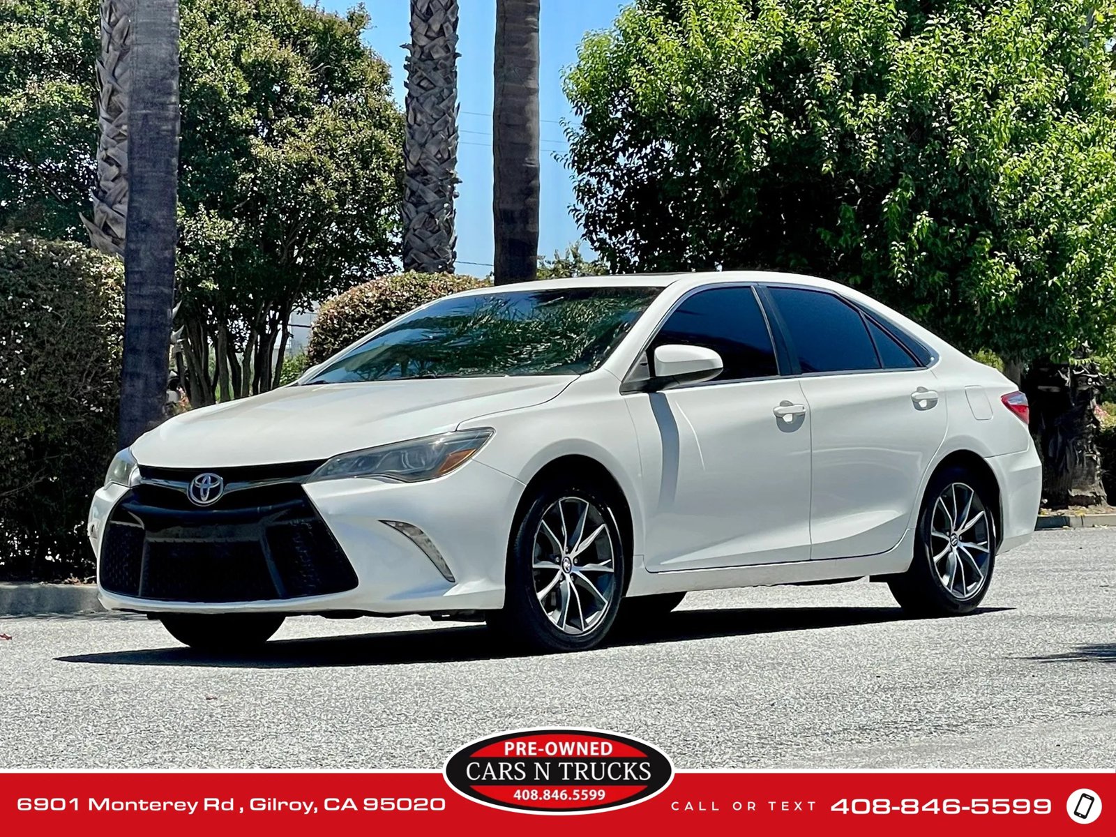 Used 2017 Toyota Camry XSE FWD image 21