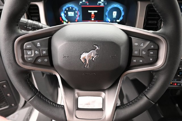 New 2026 Ford Bronco Outer Banks w/ Sasquatch Package AWD/4WD image 18