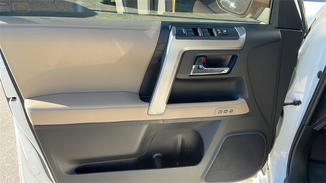 Used 2019 Toyota 4Runner Limited image 22