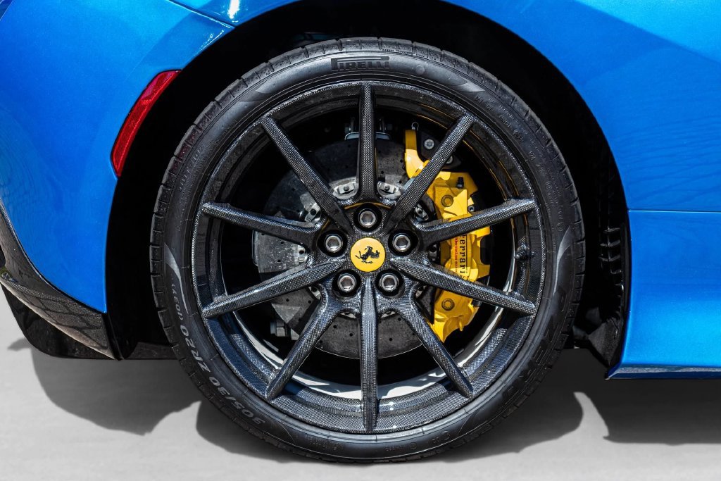 Certified 2022 Ferrari F8 Tributo RWD image 59