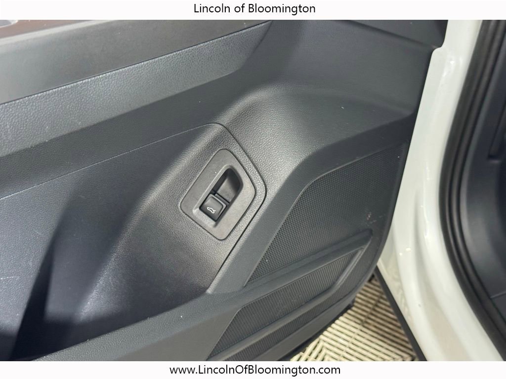 Used 2023 Volkswagen Atlas SEL R-Line image 18