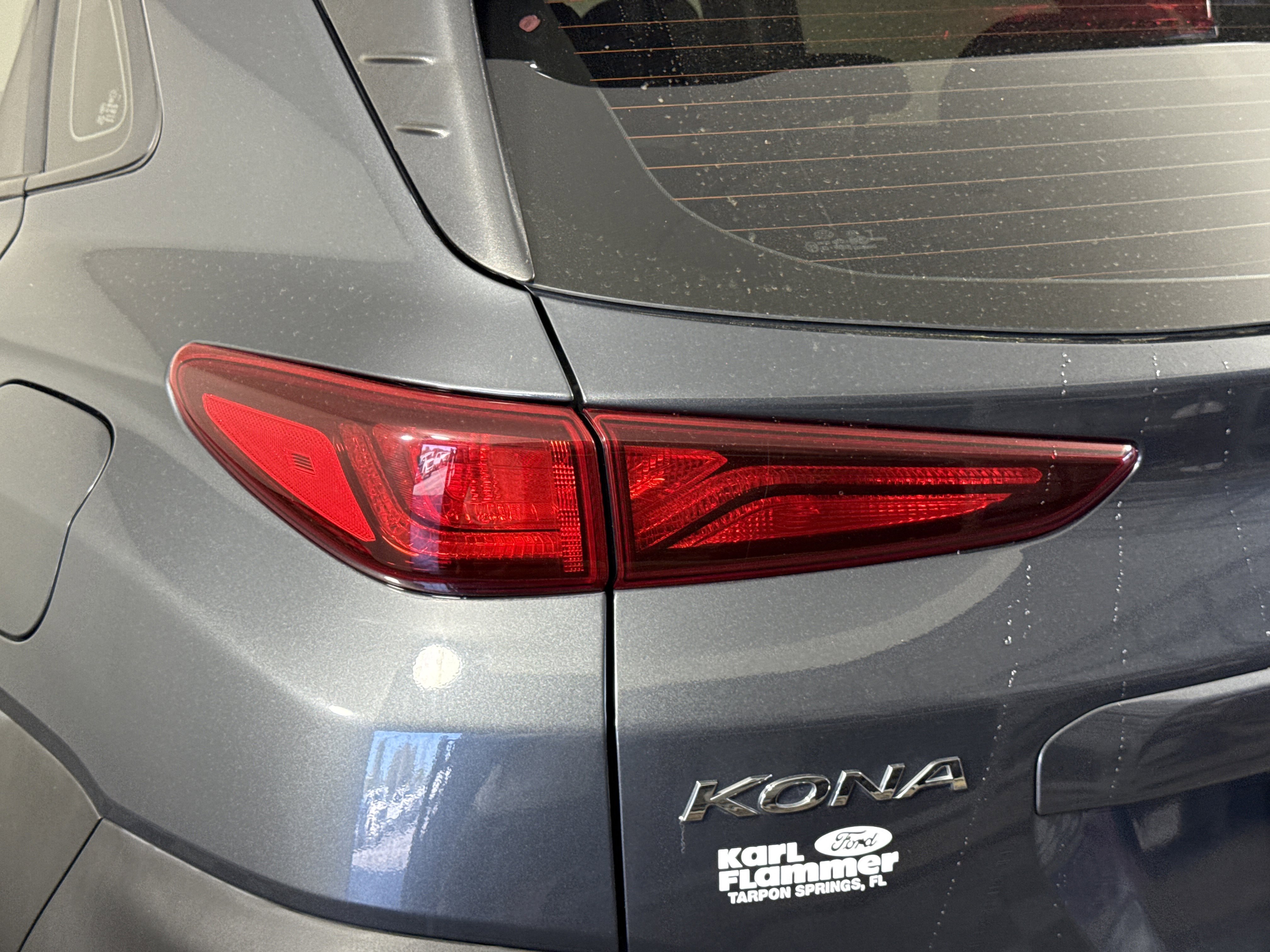 Used 2021 Hyundai Kona SE image 8