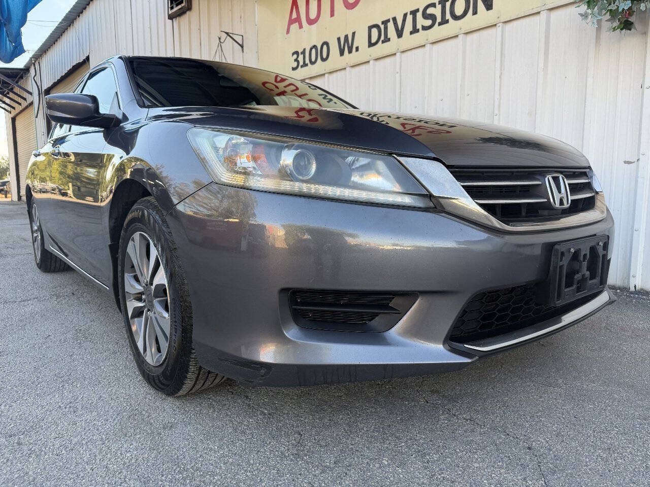 Used 2013 Honda Accord LX image 2