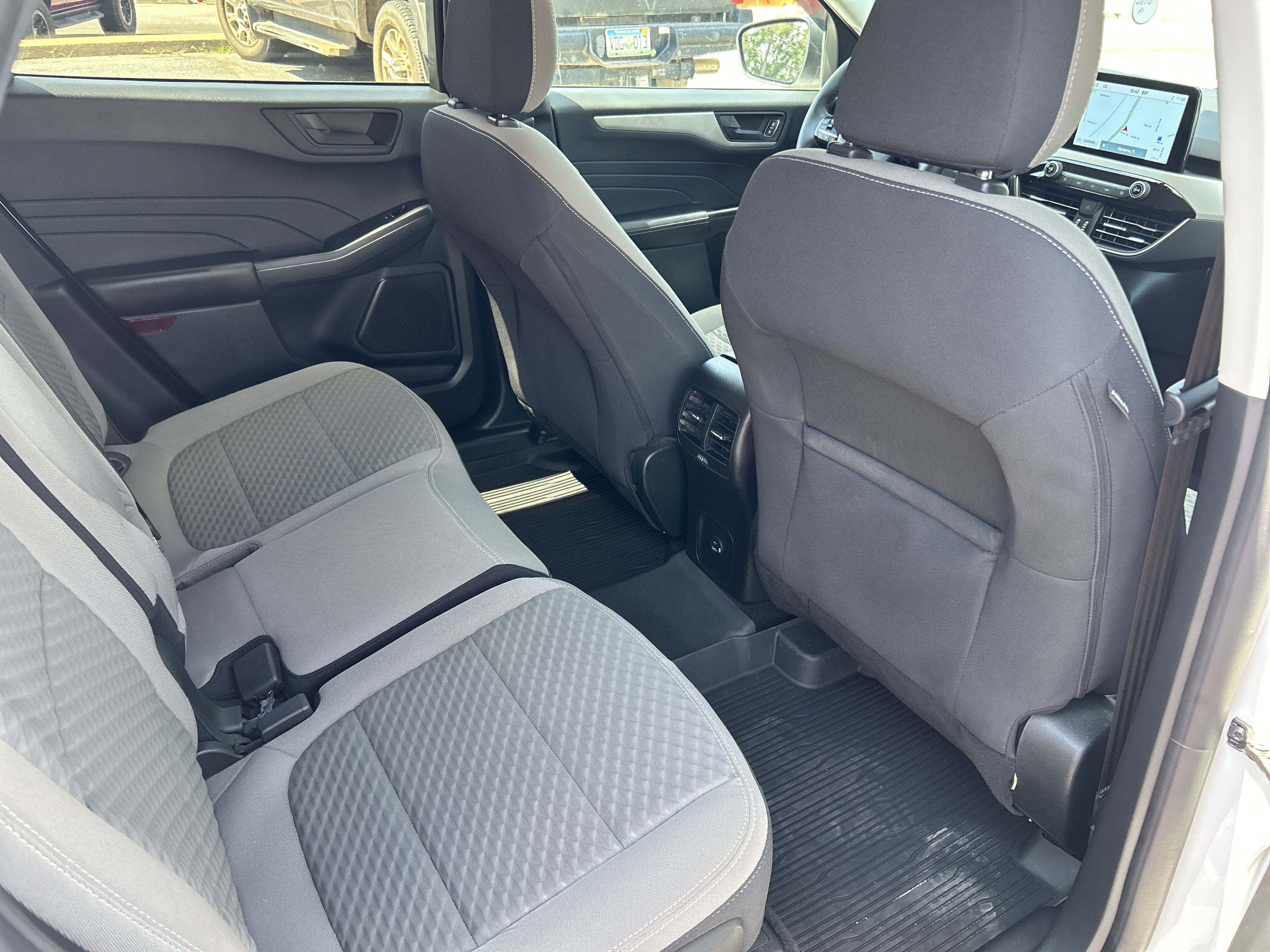 Used 2022 Ford Escape SE w/ Convenience Package FWD image 19