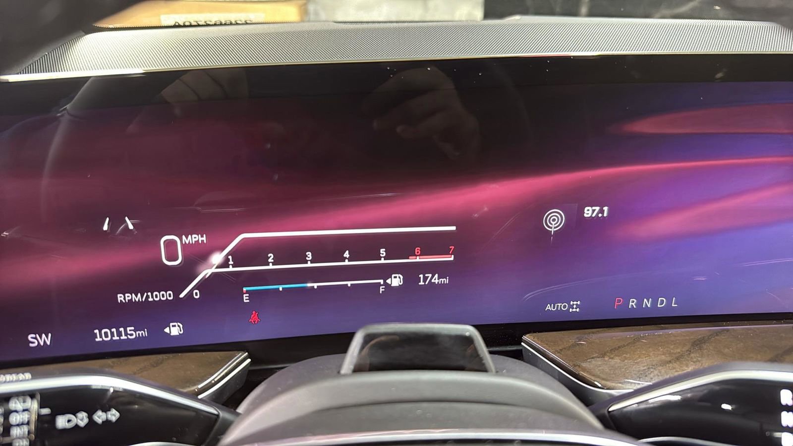 Used 2025 Cadillac Escalade Sport Platinum w/ LPO, ONYX Package image 14