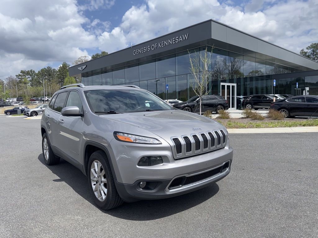 Used 2017 Jeep Cherokee Limited image 1