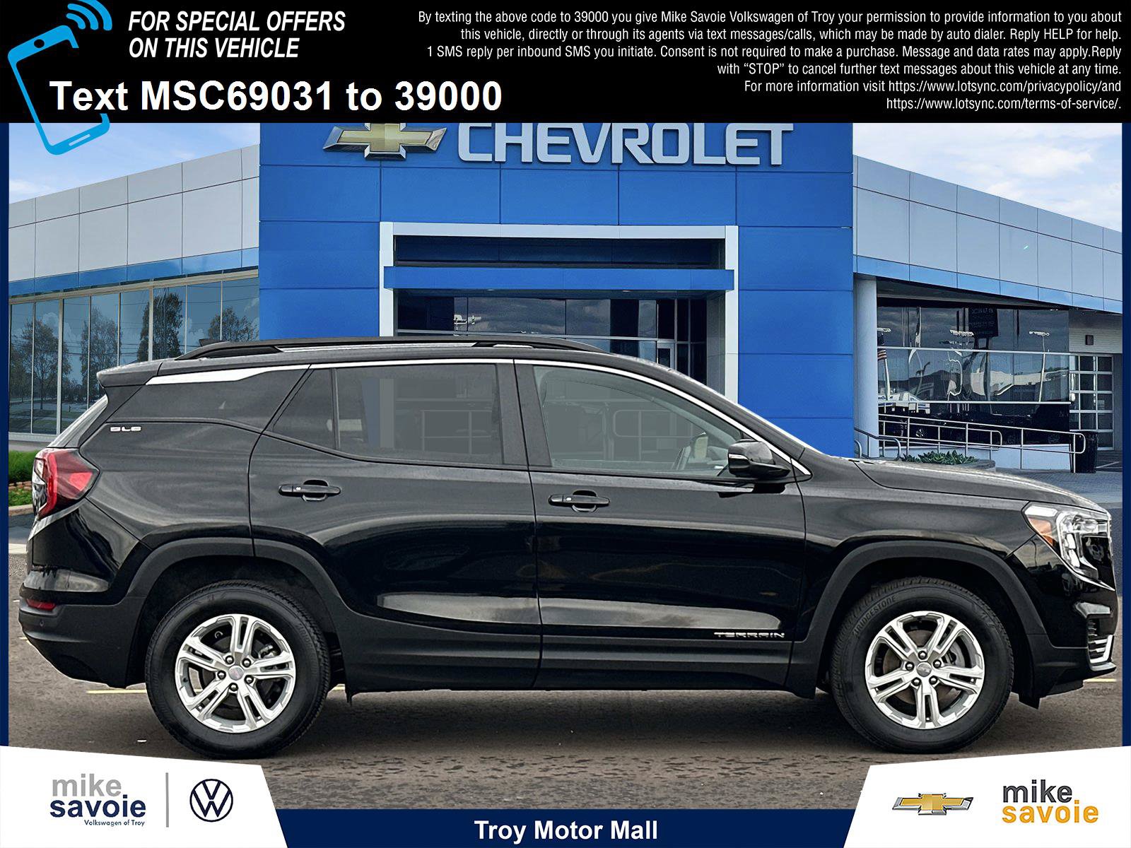 Certified 2024 GMC Terrain SLE w/ Driver Convenience Package AWD/4WD image 2