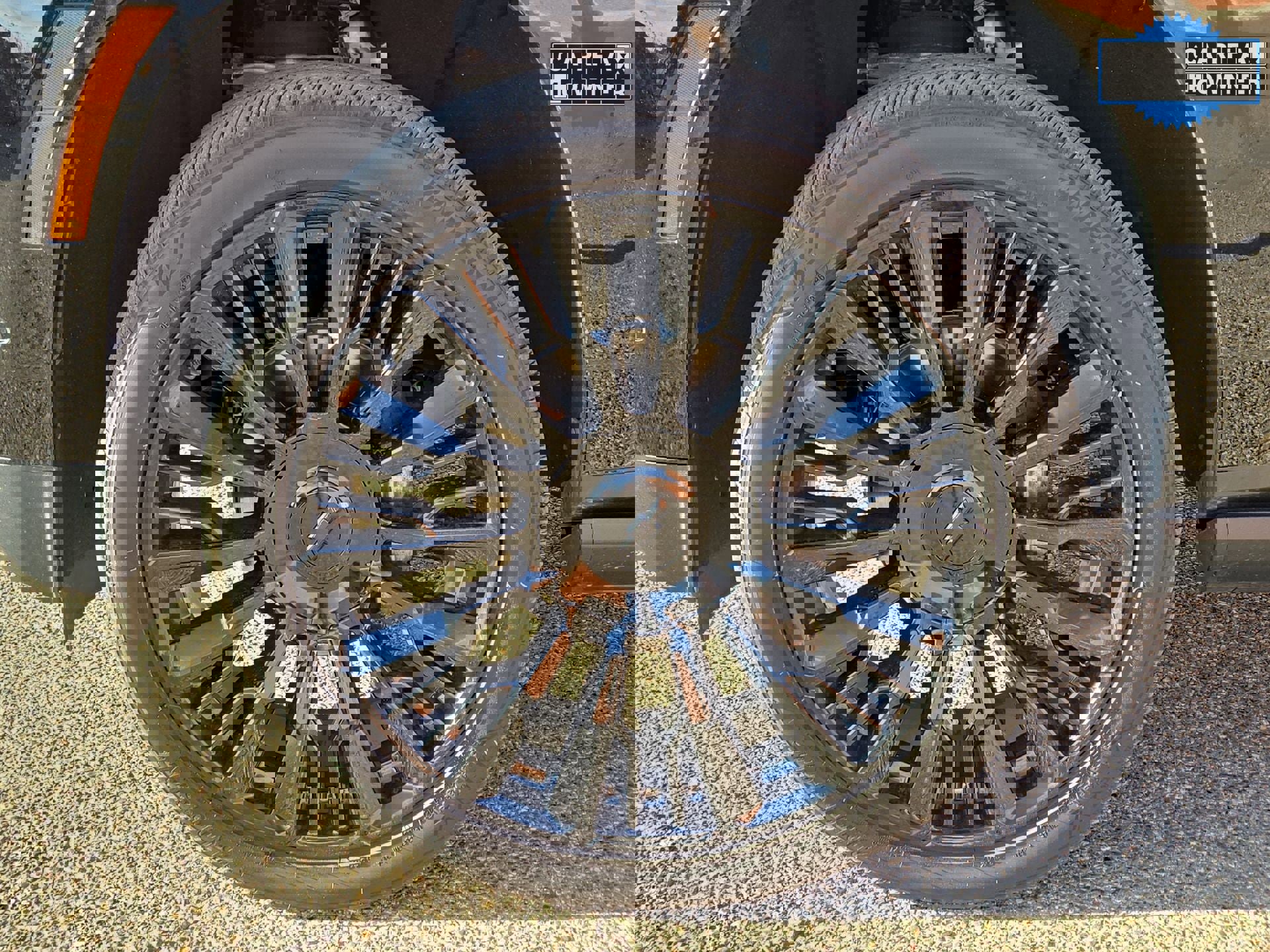 Used 2025 Chevrolet Tahoe High Country image 11