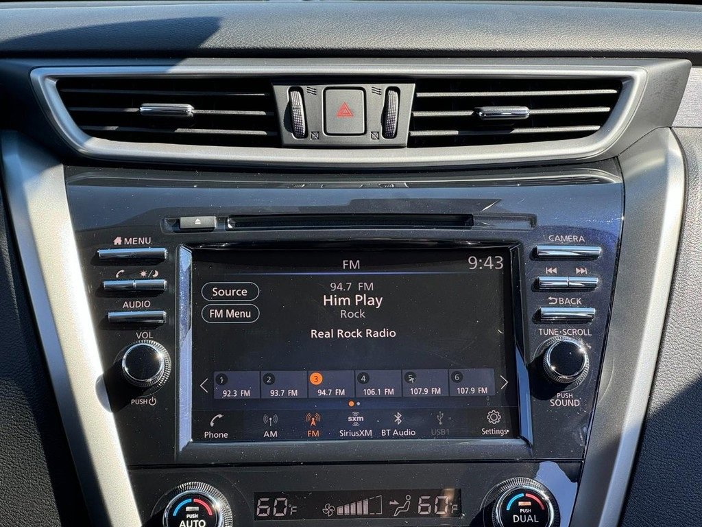 Used 2024 Nissan Murano SV w/ SV Midnight Edition Package image 12