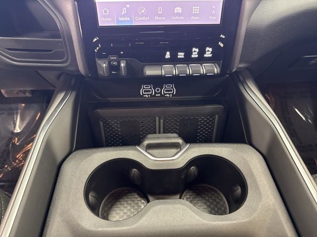 New 2026 RAM 2500 Big Horn RWD image 24