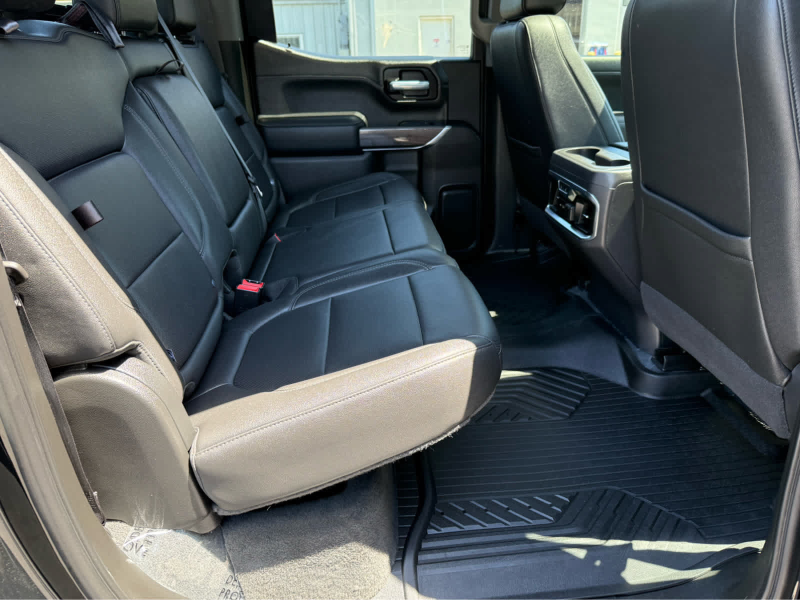 Used 2021 Chevrolet Silverado 1500 LTZ w/ Technology Package AWD/4WD image 14