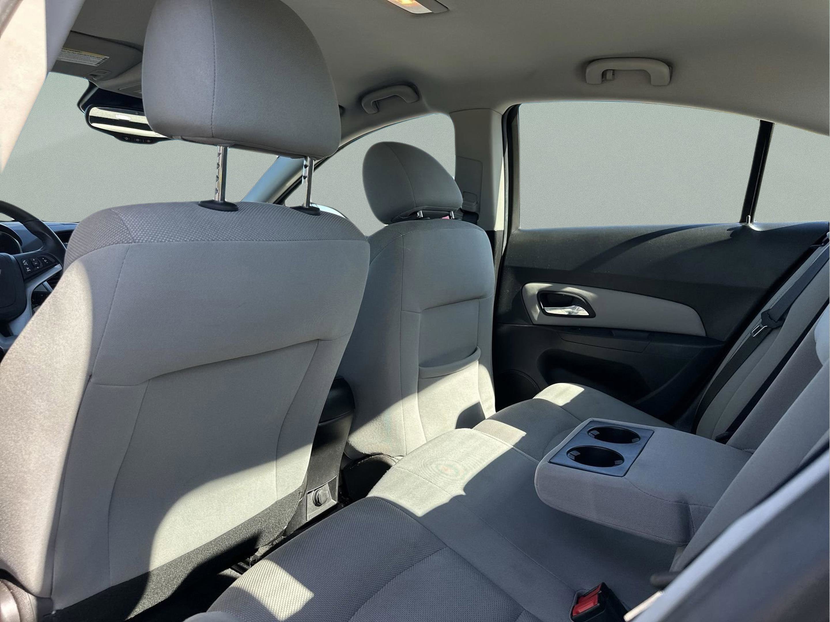 Used 2014 Chevrolet Cruze LT w/ Enhanced Safety Package image 17