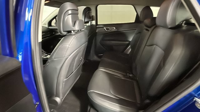 Used 2023 Kia Sportage EX FWD image 26
