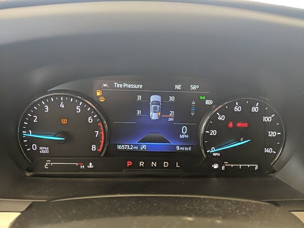 Used 2023 Ford Explorer XLT w/ Equipment Group 202A image 26