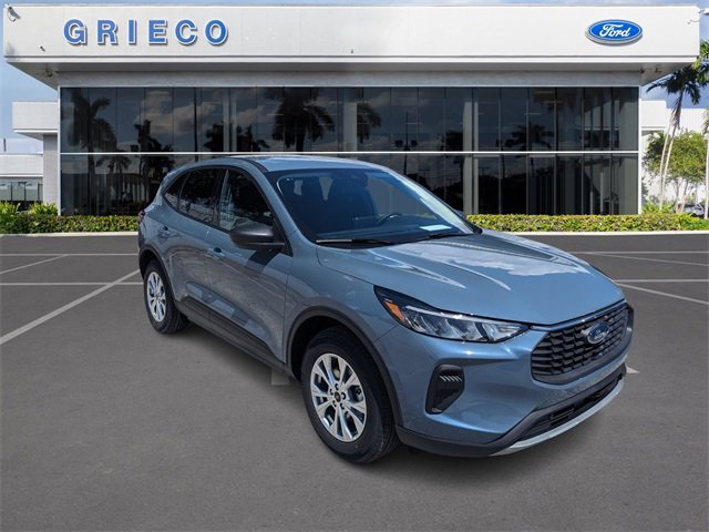 New 2025 Ford Escape Active image 2