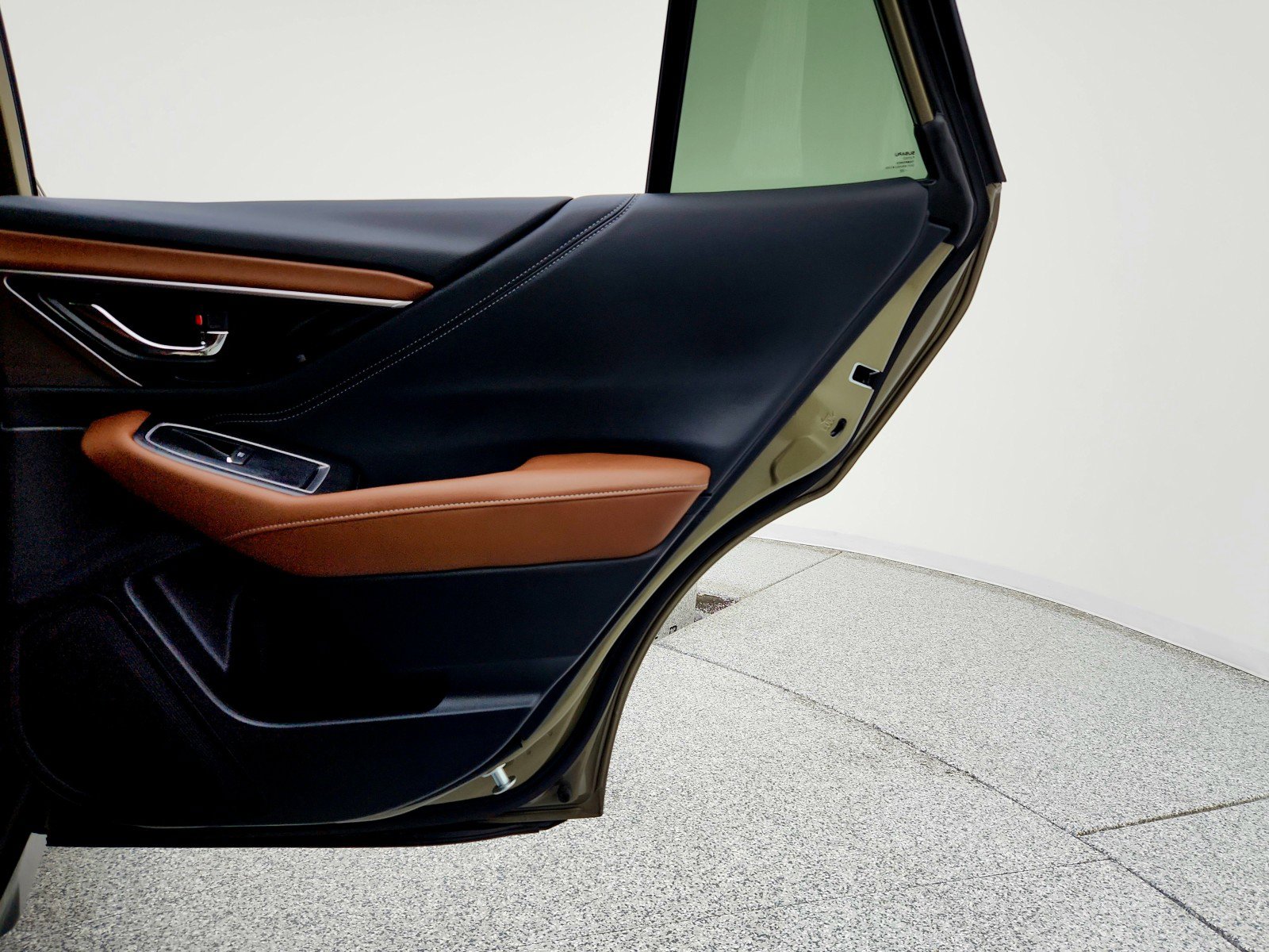 Used 2023 Subaru Outback Touring XT image 23