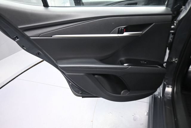 Used 2026 Toyota Camry SE FWD image 18