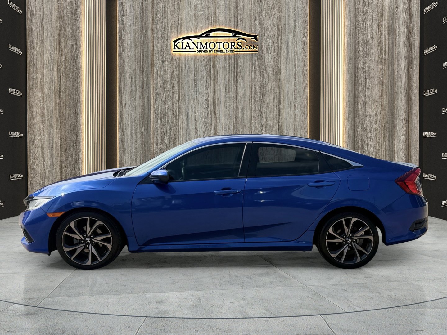 Used 2020 Honda Civic Sport image 4