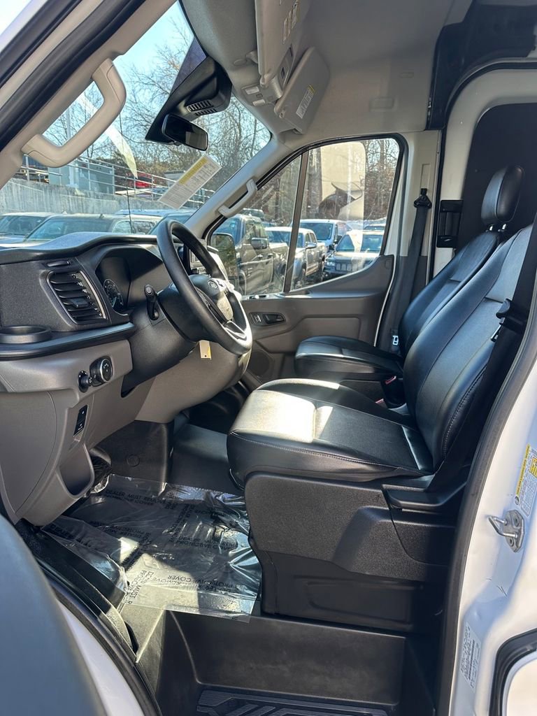 Used 2024 Ford Transit 250 148 Medium Roof Extended AWD w/ Load Area Protection Package image 10