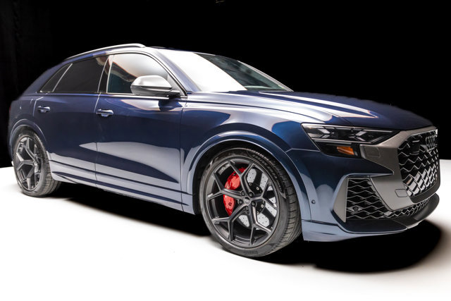 Used 2025 Audi RS Q8 performance image 29