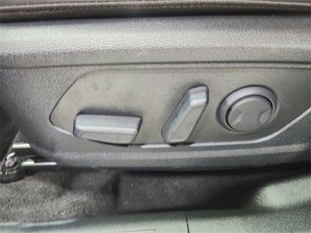 Used 2025 Kia Sportage SX image 20