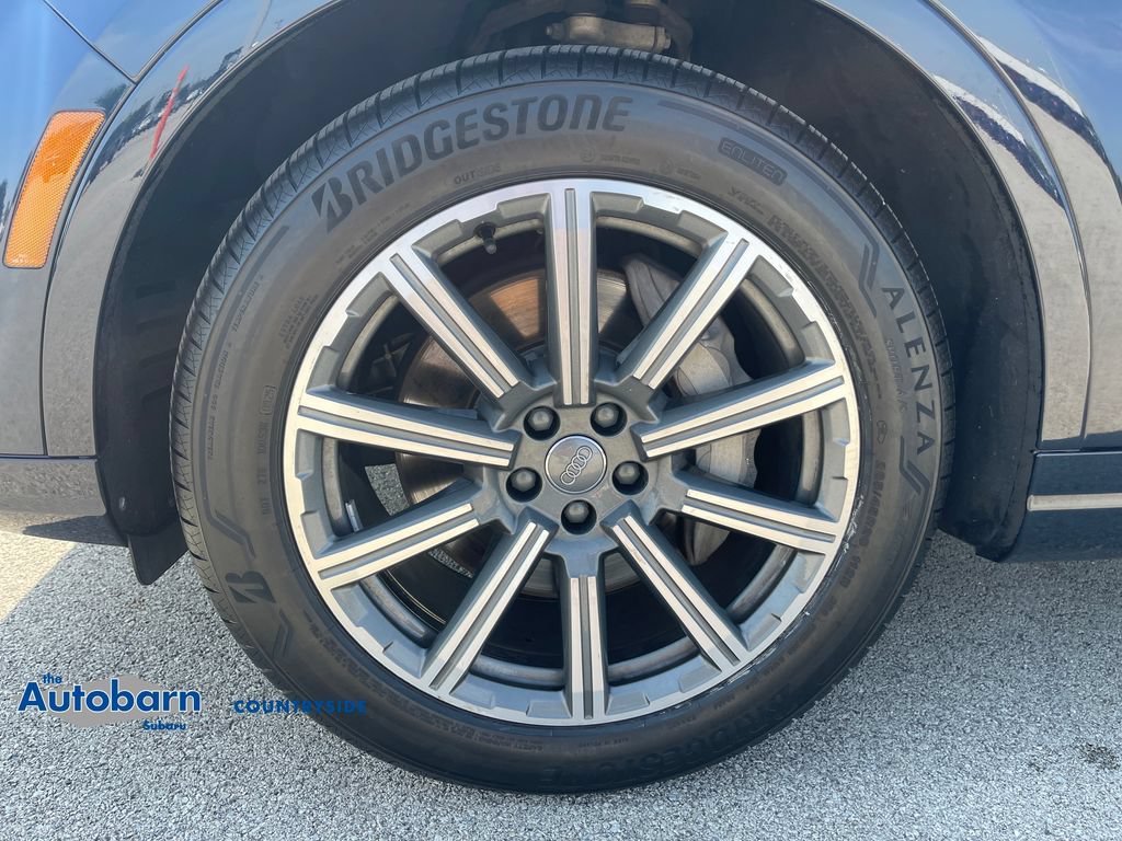 Used 2018 Audi Q7 3.0T Prestige AWD/4WD image 28
