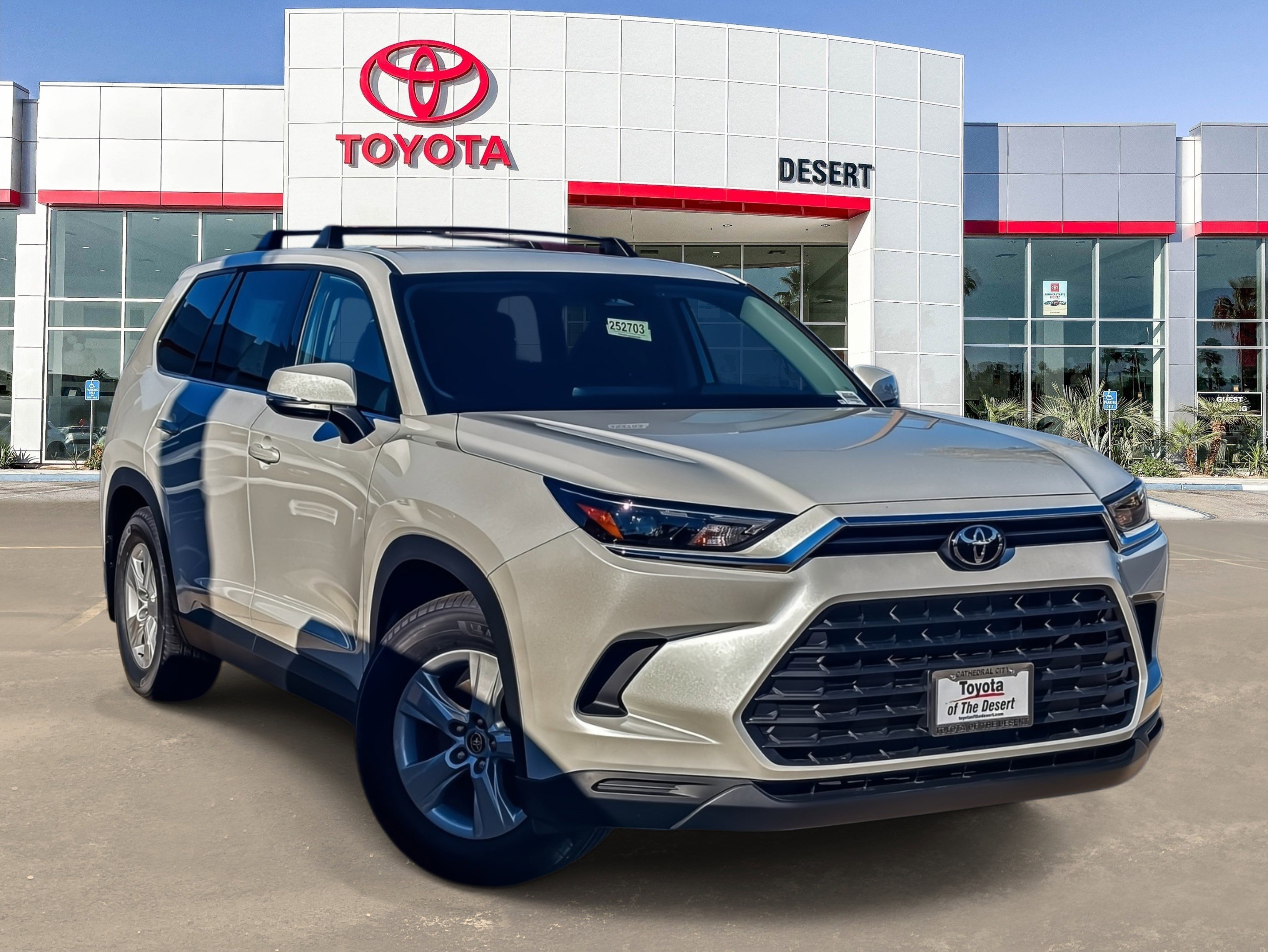 New 2026 Toyota Grand Highlander LE video 1