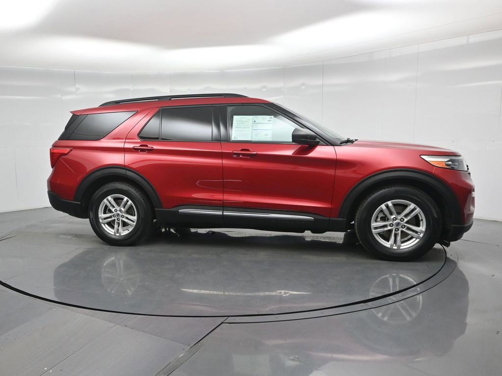 Certified 2021 Ford Explorer XLT image 25