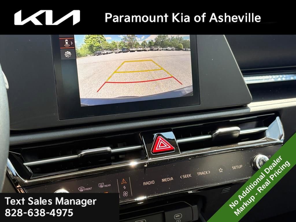 New 2026 Kia Niro LX FWD image 10