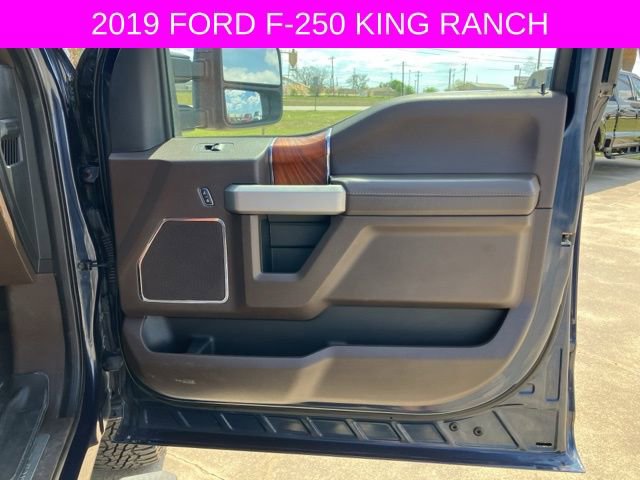 Used 2019 Ford F250 King Ranch image 13