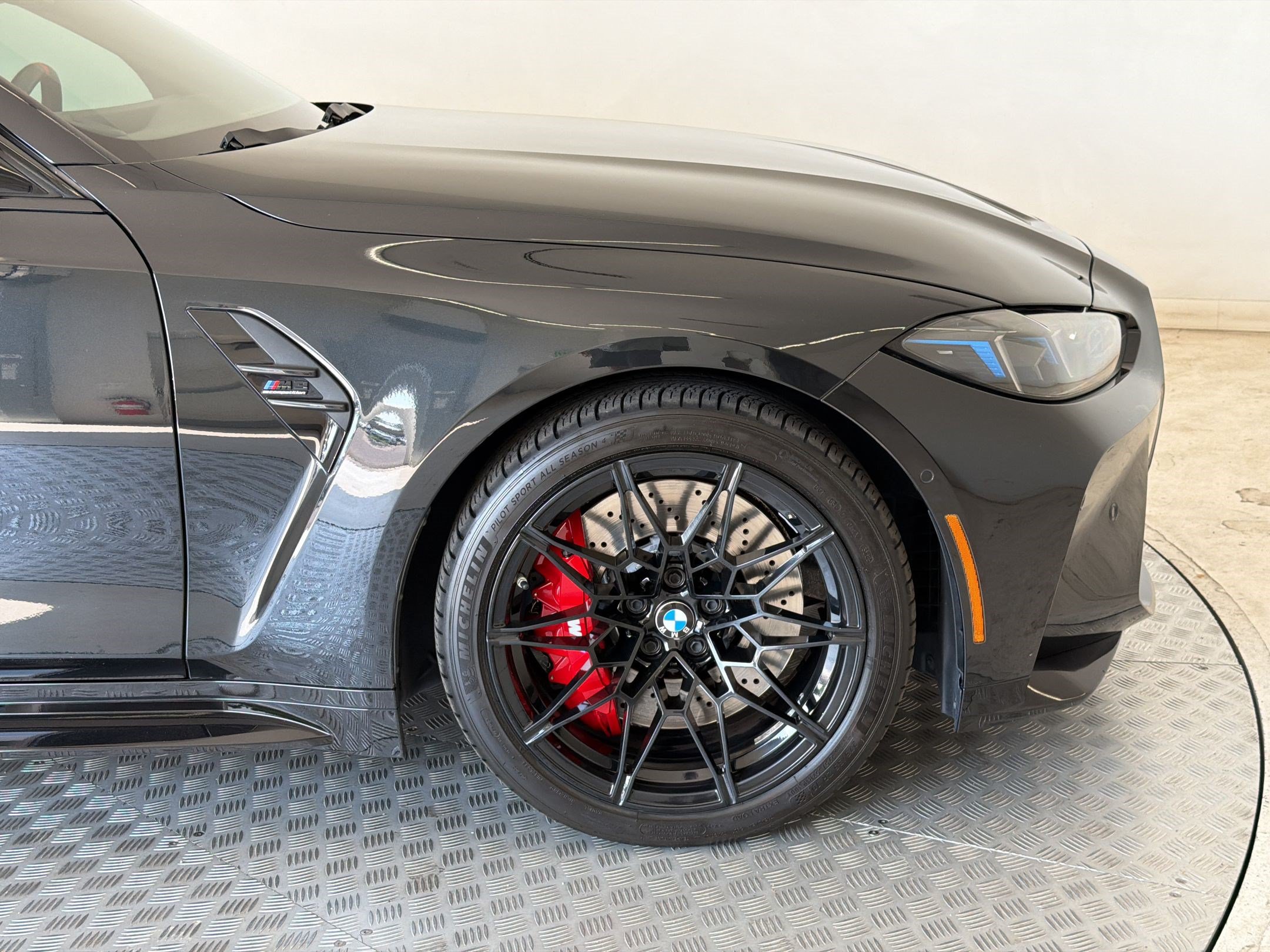 Used 2025 BMW M3 Competition AWD/4WD image 13