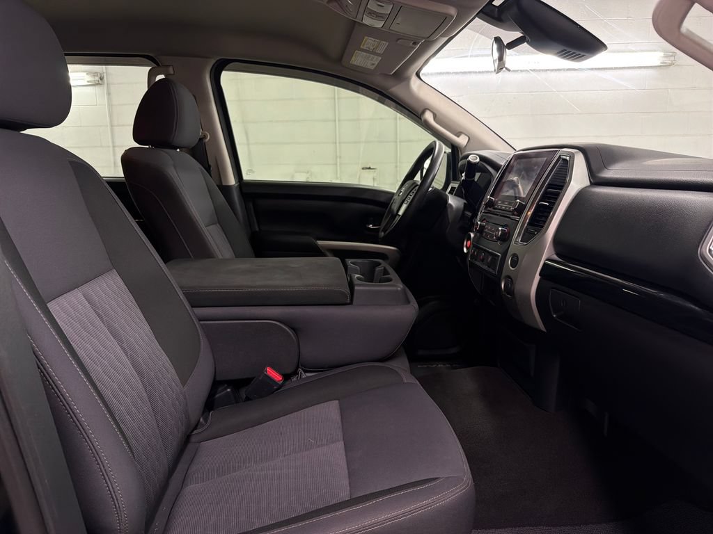 Used 2020 Nissan Titan SV w/ Accessory Utility Package RWD image 27