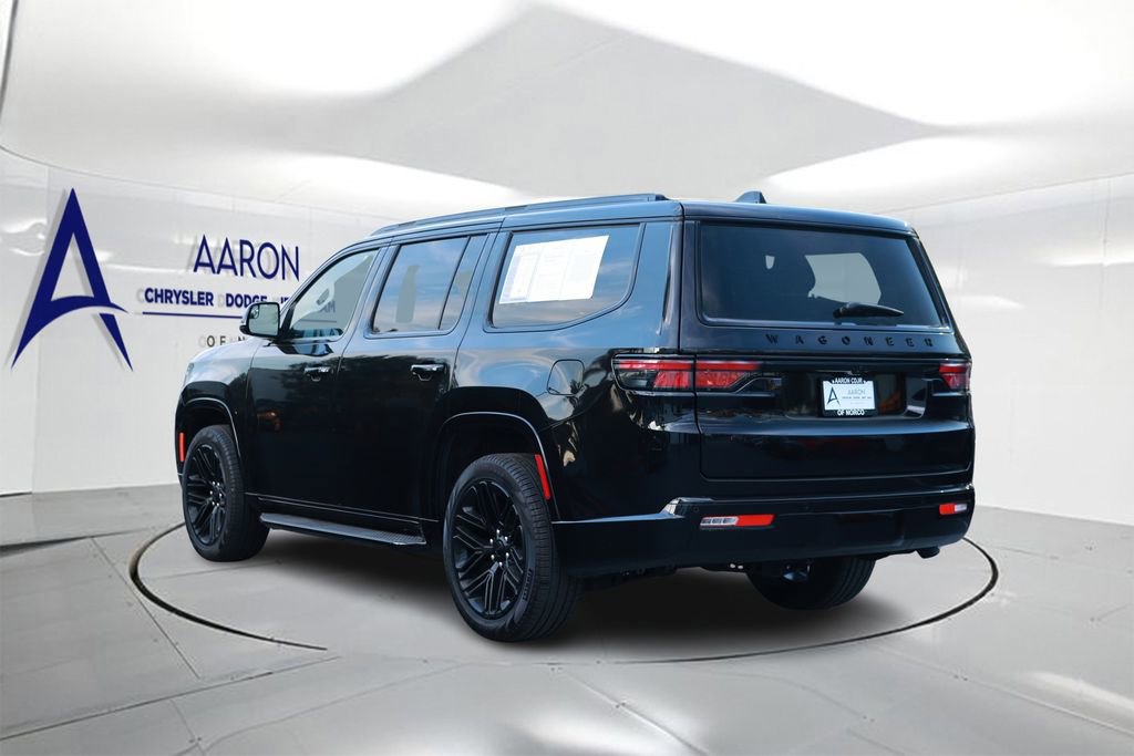 Used 2024 Jeep Wagoneer Series II image 2