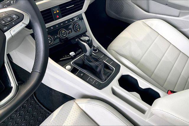 Used 2023 Volkswagen Jetta SE FWD image 18