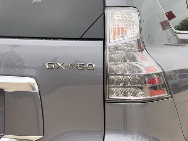 Used 2021 Lexus GX 460 Luxury w/ Off Road Package AWD/4WD image 6