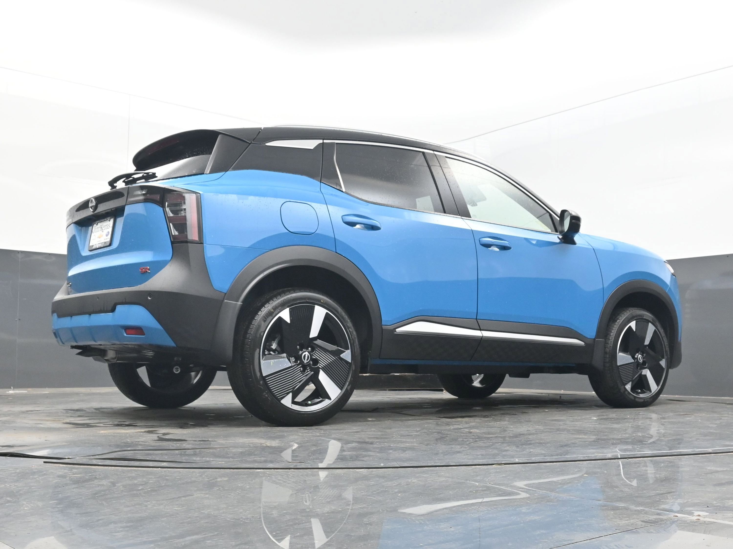 New 2025 Nissan Kicks SR image 28