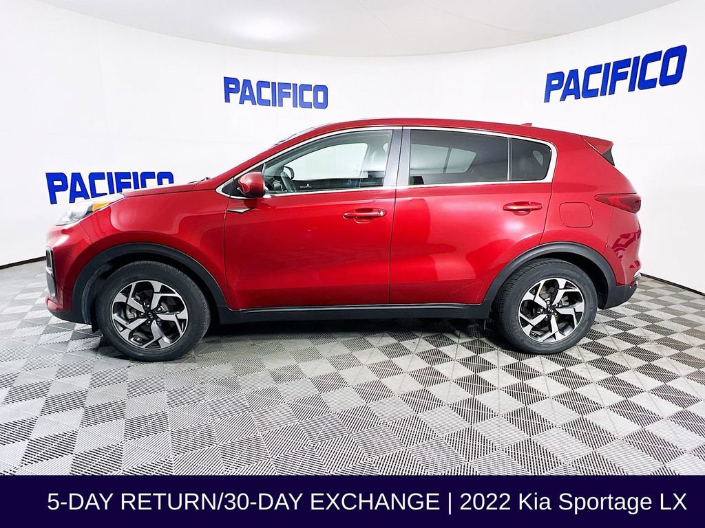 Used 2022 Kia Sportage LX image 5