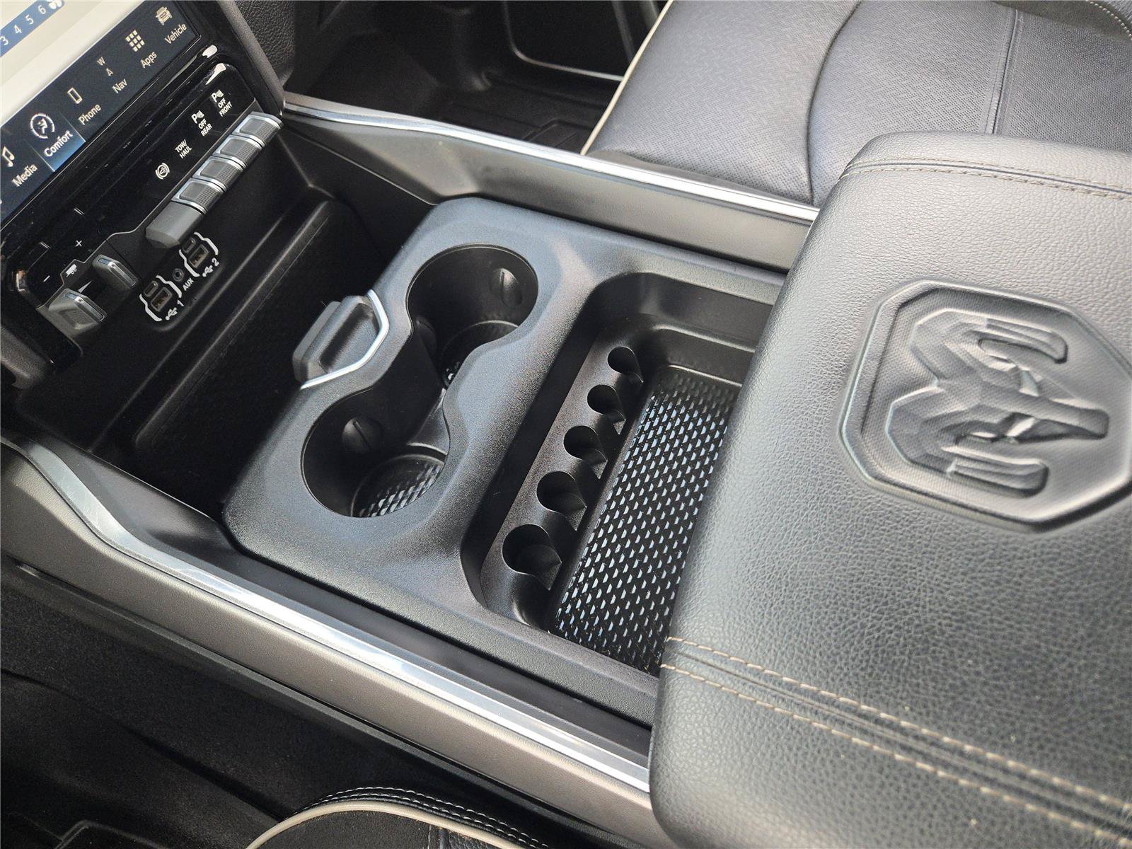 Used 2023 RAM 3500 Laramie w/ Night Edition AWD/4WD image 17